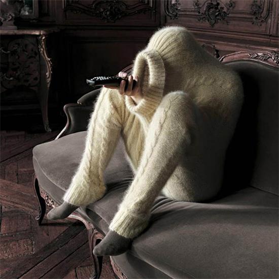 Foto Divertente: Donna con maglione a calzamaglia