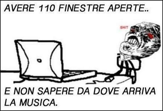 Foto Divertente: Sentire della musica dal pc