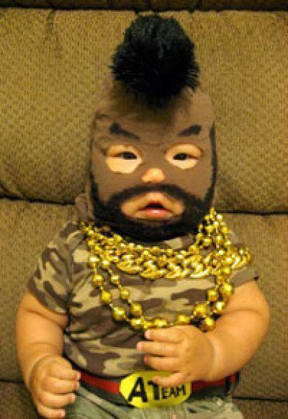Foto Divertente: Bambino vestito da Mister T