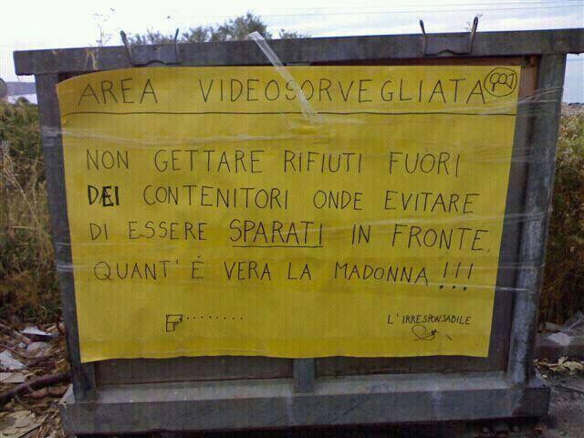 Segnale che avvisa di non buttare rifiuti