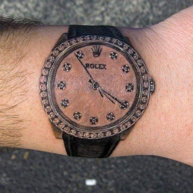 Rolex tatuato sul polso