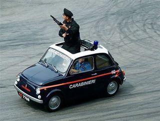 Carabinieri in 500