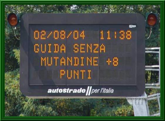 Foto Divertente: Cartello autostrada