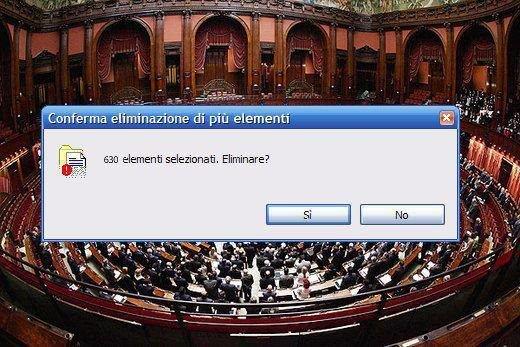 Foto Divertente: Parlamento con davanti la finestra per eliminare gli elementi
