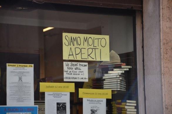 Foto Divertente: Apertura negozio