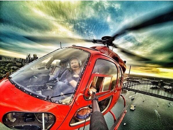 Foto Divertente: Selfie dall'elicottero