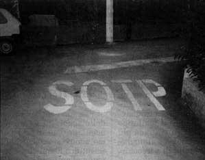 Foto Divertente: Segnale di stop scritto male