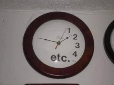 Foto Divertente: Orologio senza i numeri