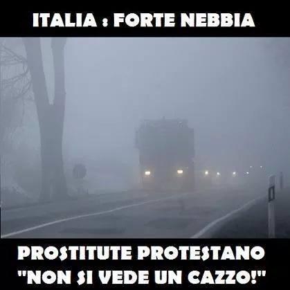 Foto Divertente: Quando c'è nebbia anche le prostitute non vedono