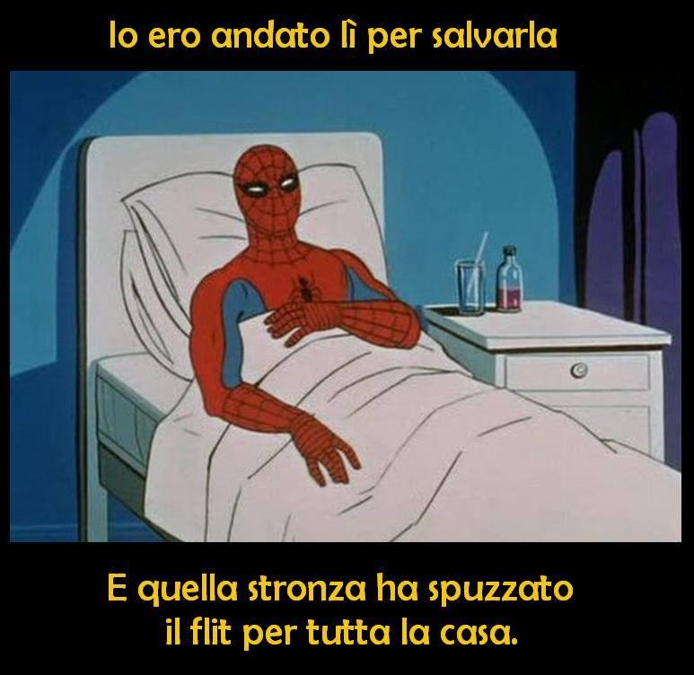 Foto Divertente: L'uomo ragno ricoverato in ospedale