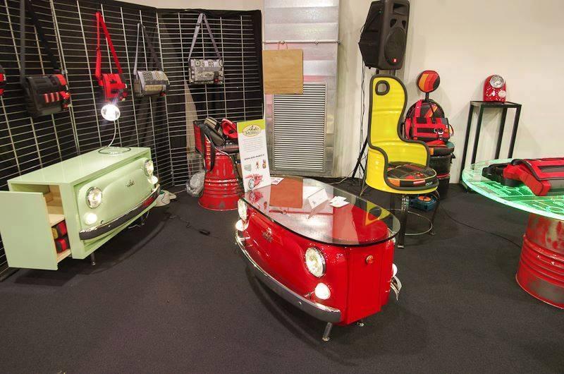 Tavolino ricavato da parti di Fiat 500