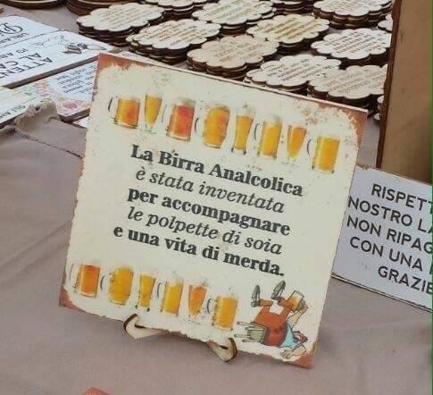 Foto Divertente: Discorso sulla birra senza alcool