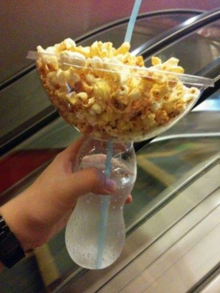 Foto Divertente: Pop-corn e bibita in un unico oggetto