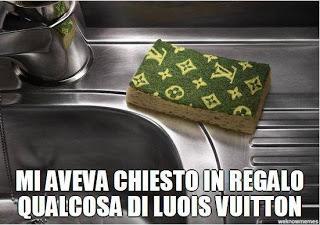 Foto Divertente: Spugna per i piatti di Louis Vuitton