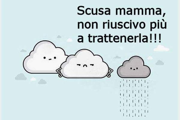 Foto Divertente: Nuvoletta che non riesce a trattenere l'acqua