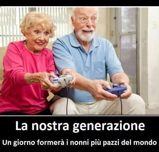 Nonni che giocano ai videogochi