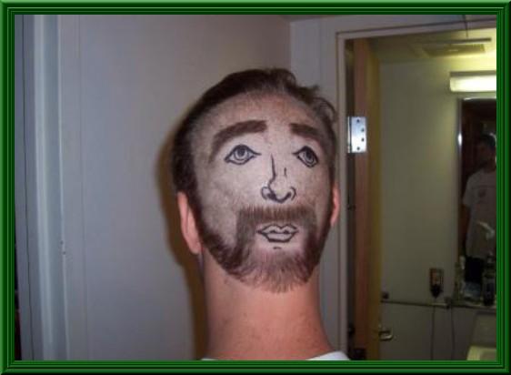 Foto Divertente: Taglio di capelli raffigurante viso umano