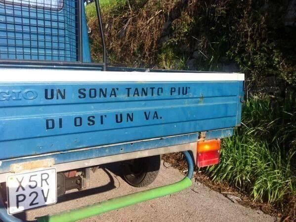 Non suonare all'ape che va piano
