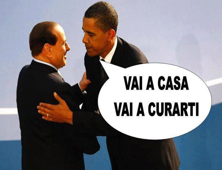 Berlusconi e Obama che si stringono la mano