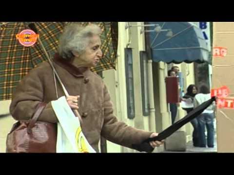 Che paura quel braccio che esce dallo scatolone..ma è vero?!
