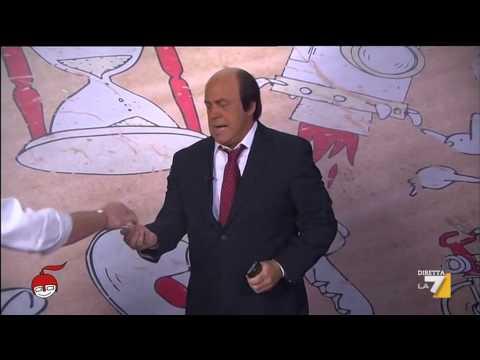 Crozza in Bersani...biretta e gnocca!