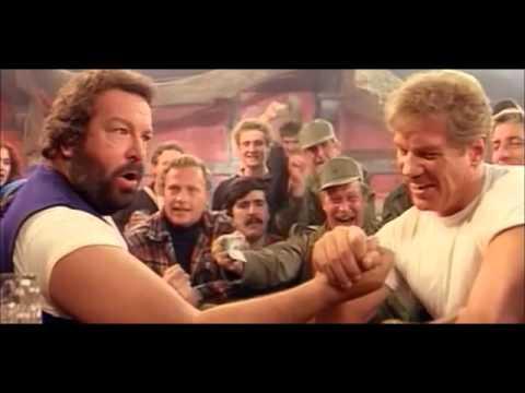 Bud Spencer in "Bulldozer" e il braccio di ferro!
